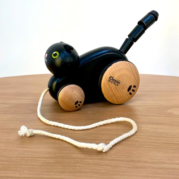 Classic World Cat Pull Toy - Picture 2 of 5
